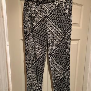 Women’s size medium rayon pants Final Sale